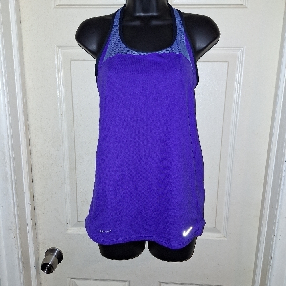 Nike razor back tank top size small